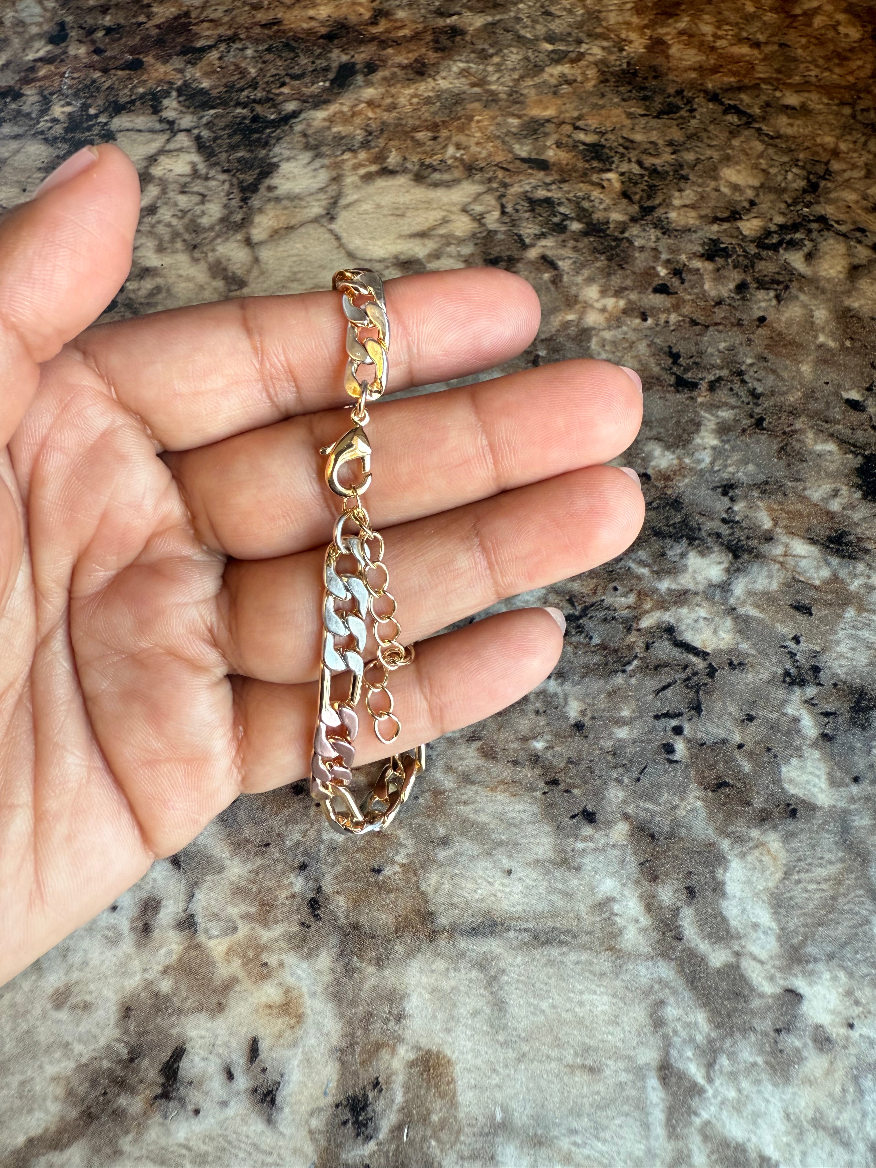 Pulsera de SAN JUDAS en tres colores